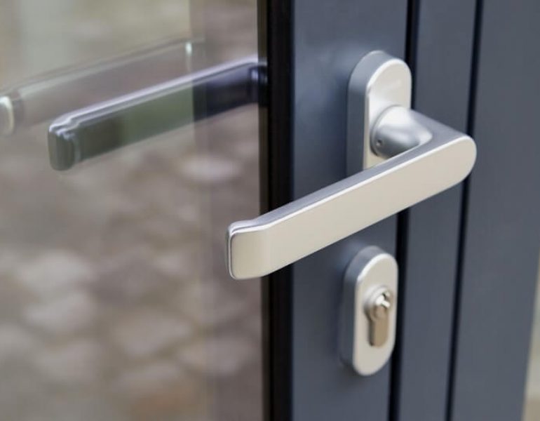 exterior-door-handle-and-security-lock-P36AC2L (1)